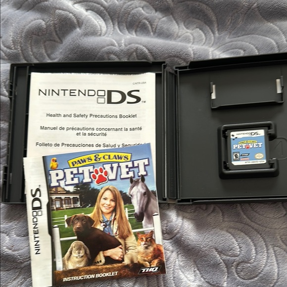 3/$15 Nintendo DS Paws & Claws Pet Vet Game - Picture 5 of 5
